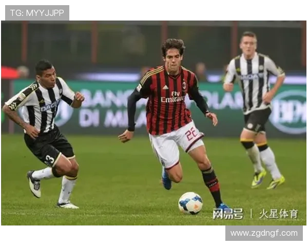 足球巨星的独门绝技揭秘与精彩瞬间回顾